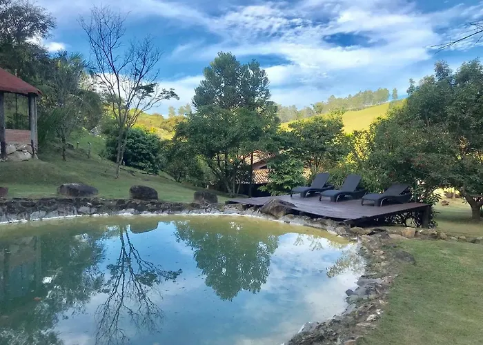 Hotel de praia: Pousada Recanto da Siriema